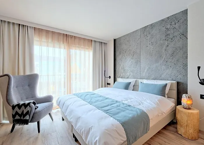 Aparthotel Harda House Friends &