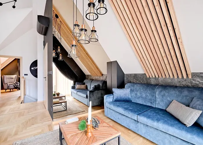 Harda House Friends & Aparthotel 4*