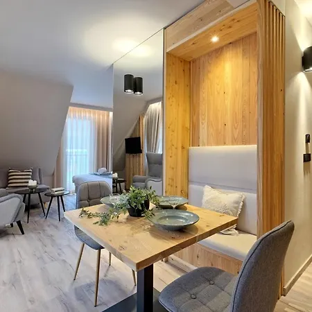 Aparthotel Harda House Friends &