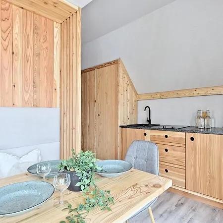 Harda House Friends & Apartmanhotel