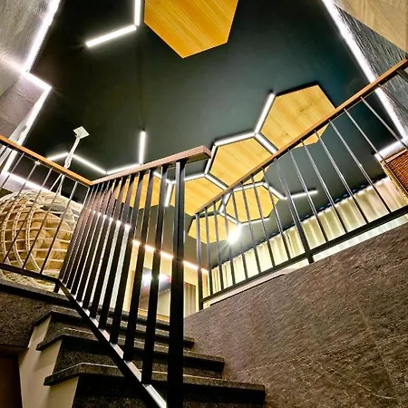 Harda House Friends & Aparthotel 4*