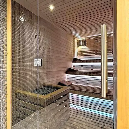 Harda House Friends & Apart-hotel